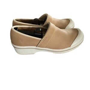 Dansko Tan and Cream Volley Clogs